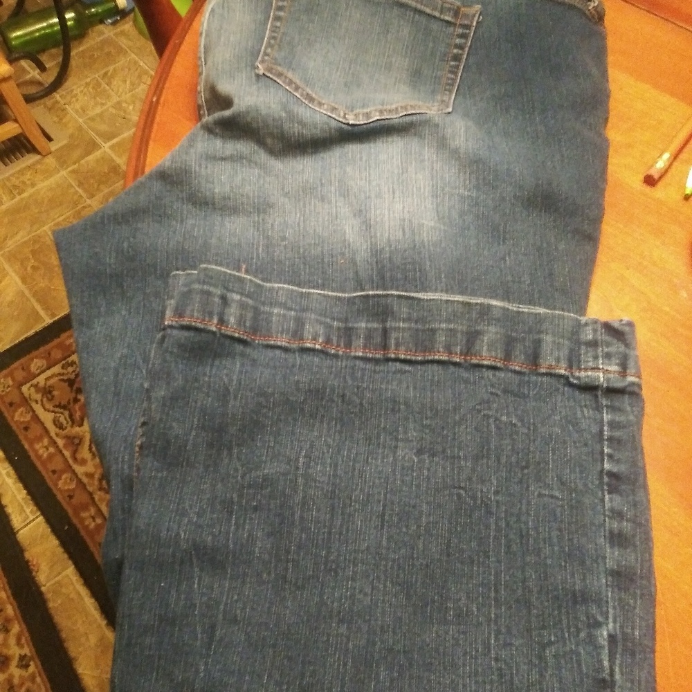 Torrid Jeans size 22r $15